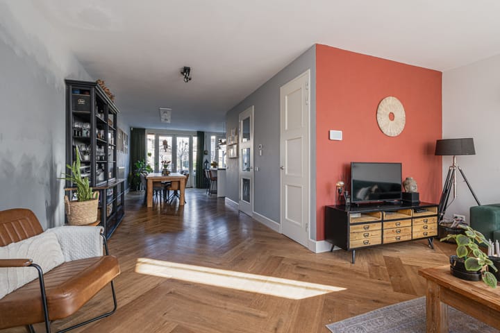 Foto 4 van Paul van Ostaijenlaan 18