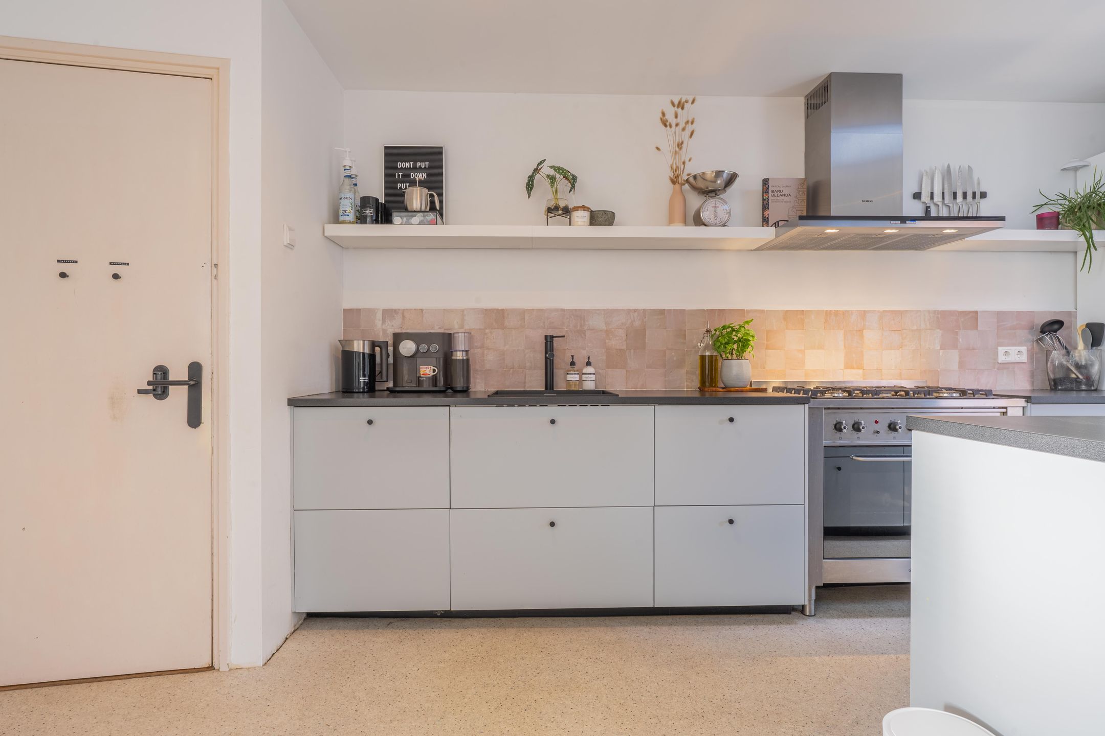 Photo 27 of Delakkerstraat 7