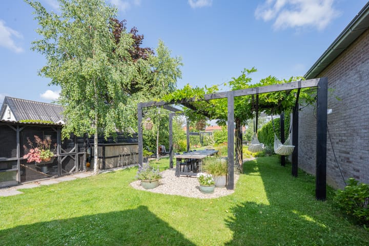 Foto 32 van Delakkerstraat 7