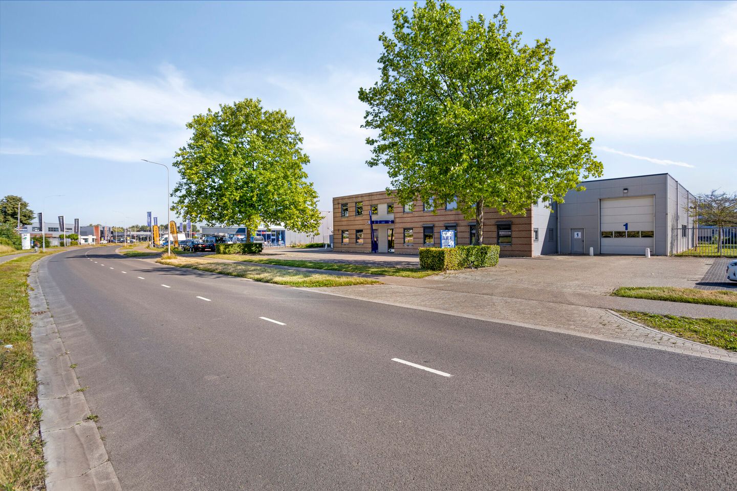 Bekijk foto 3 van Verlengde Ooyerhoekseweg 29