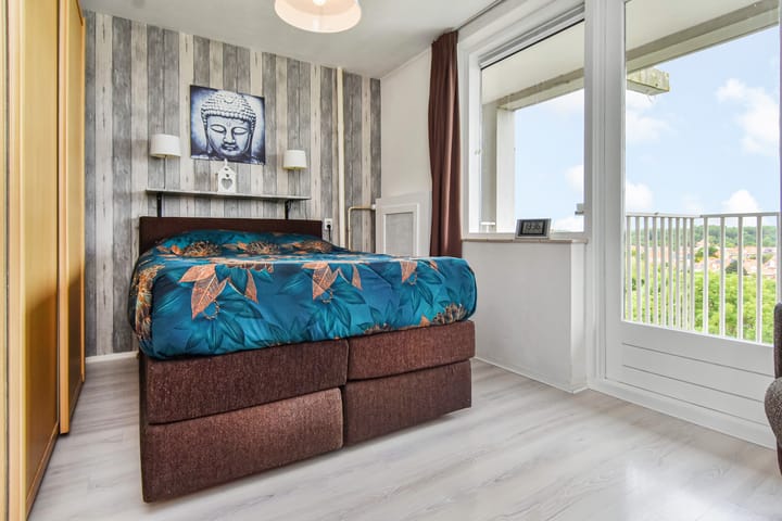 Foto 26 van Stokroosstraat 303