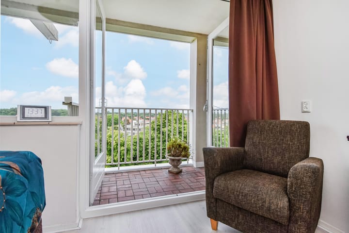 Foto 27 van Stokroosstraat 303