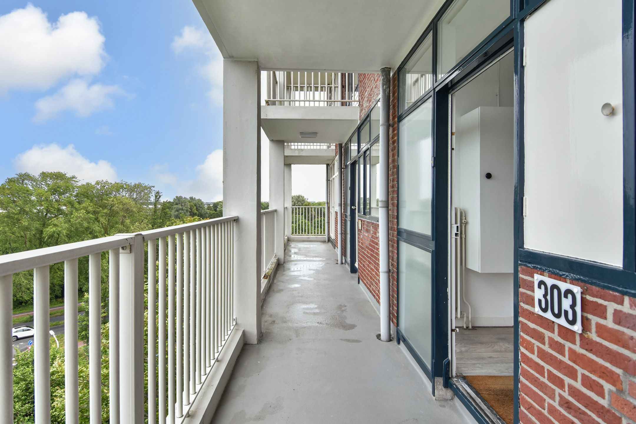 Photo 45 of Stokroosstraat 303