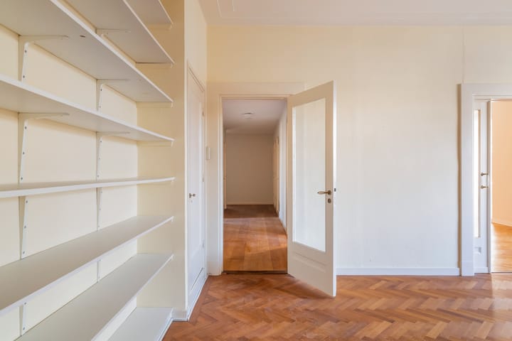 Photo 34 of Anna Paulownastraat 117-9