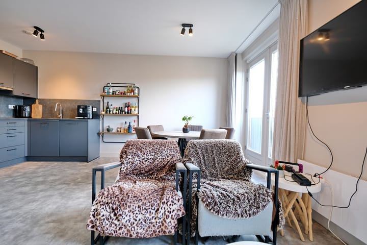 Foto 5 van Reehorsterweg 27-J