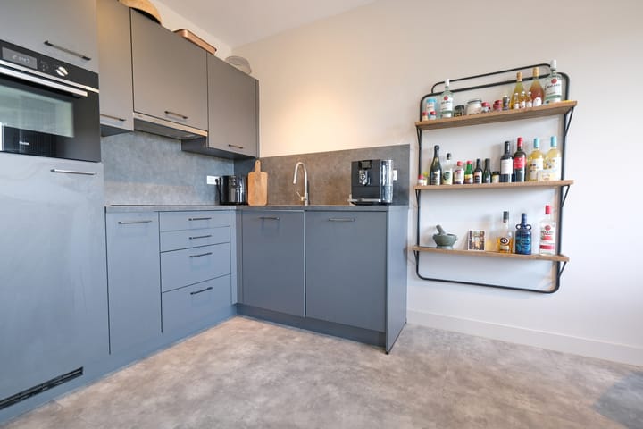 Foto 6 van Reehorsterweg 27-J