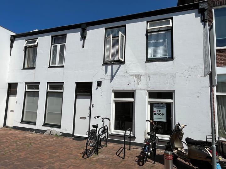 Photo 21 of Middenstraat 2-A