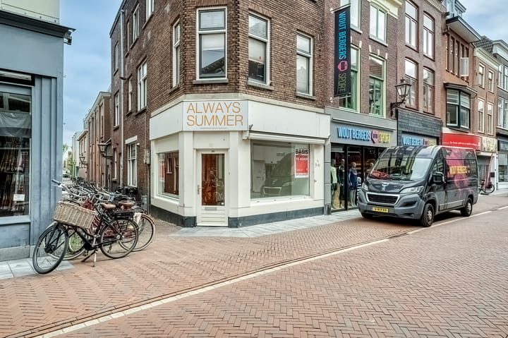 Haarlemmerstraat 210, Leiden
