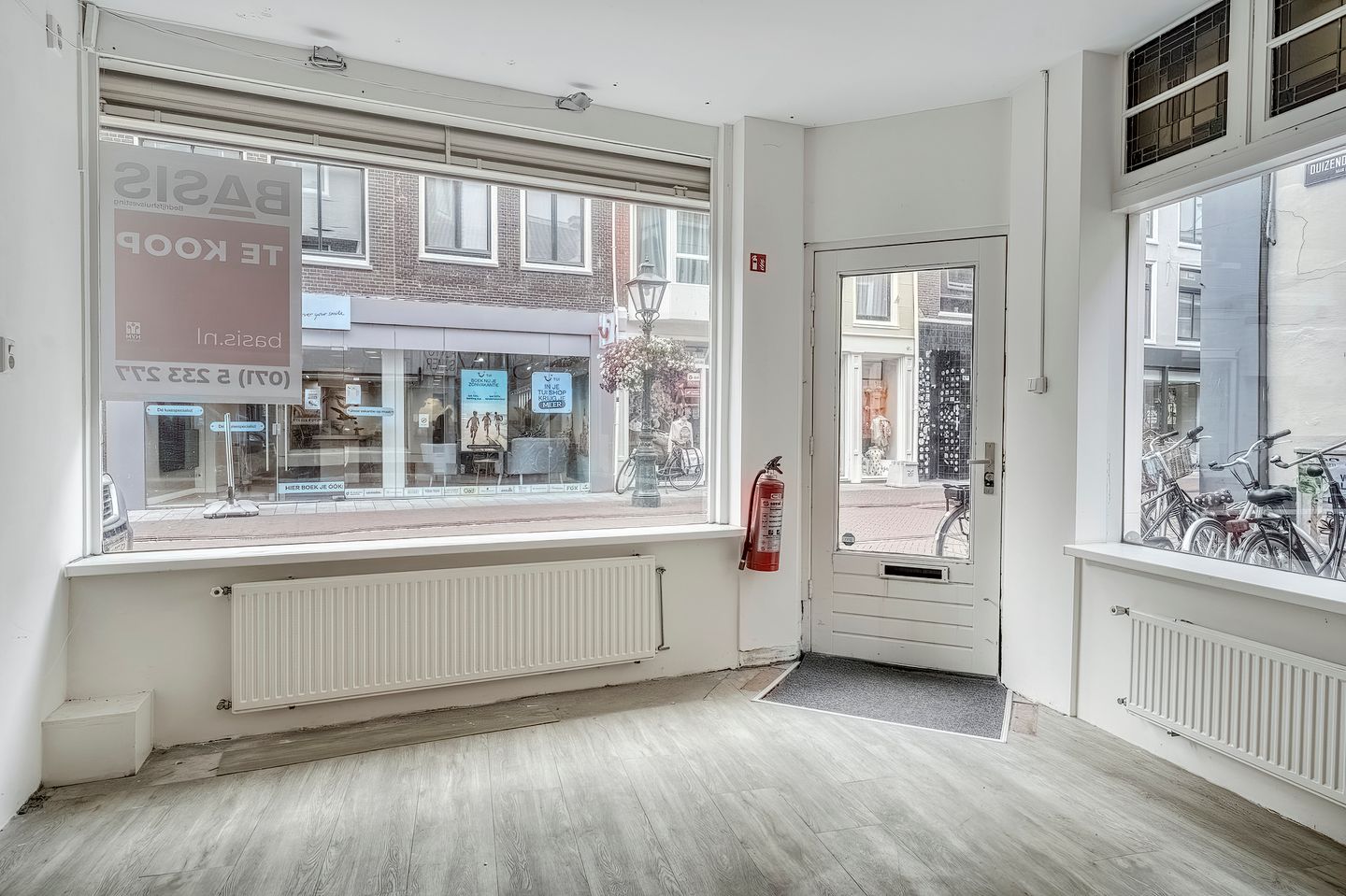 Bekijk foto 4 van Haarlemmerstraat 210