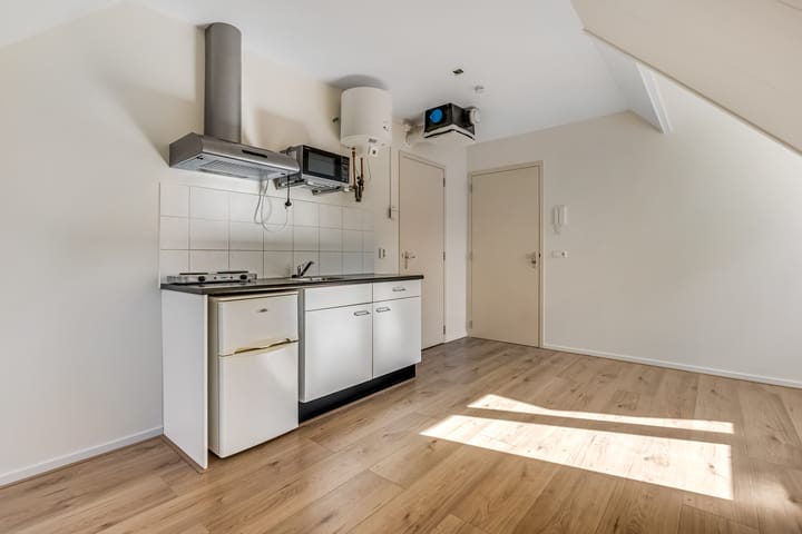 Photo 5 of Beukenlaan 2-C1