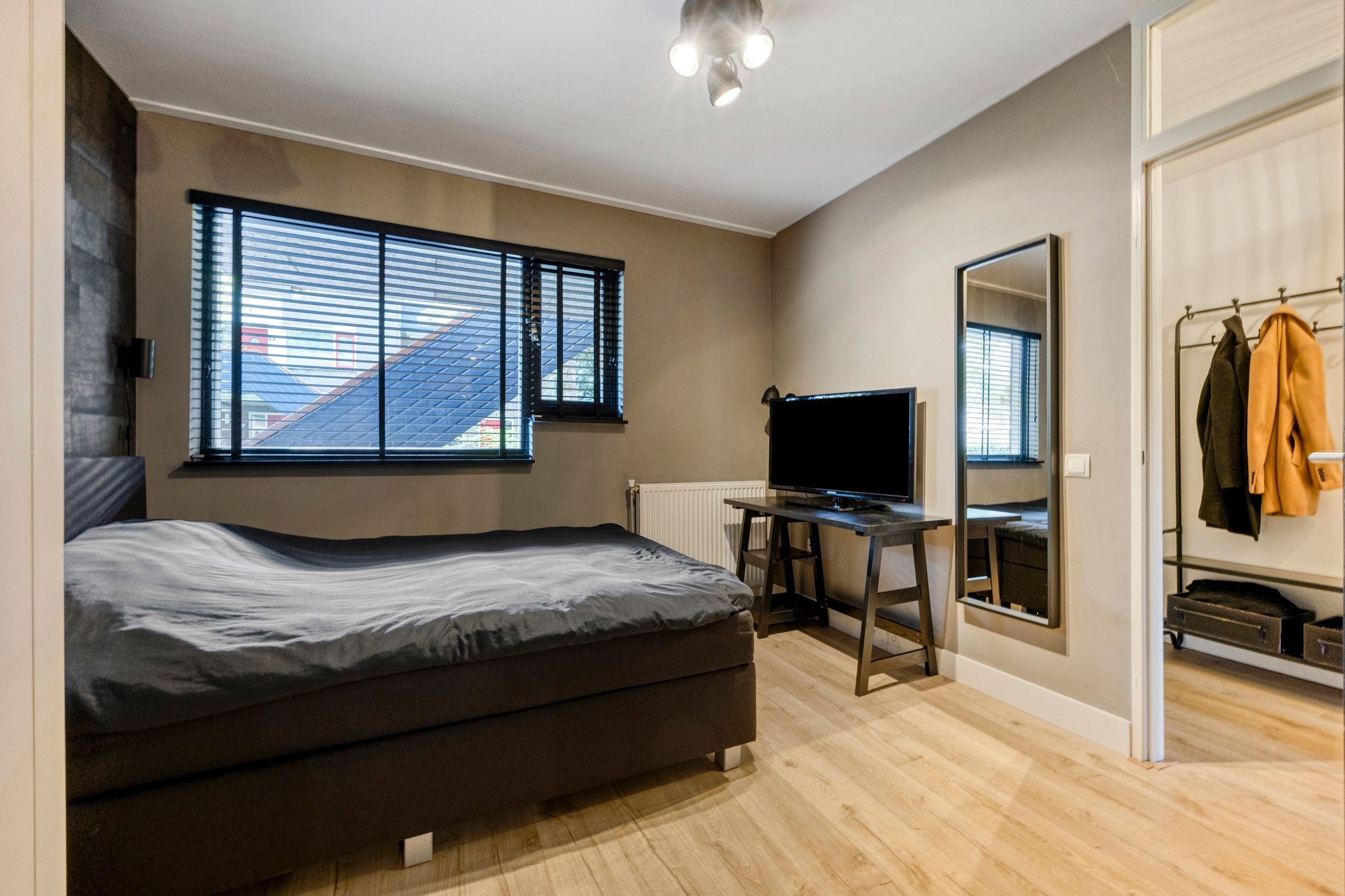 Foto 18 van Doornenburg 29