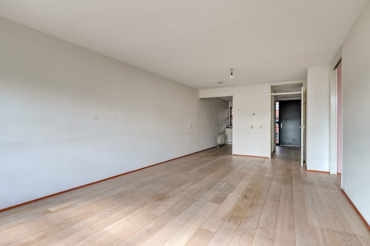 Photo 9 of Parelgras 102