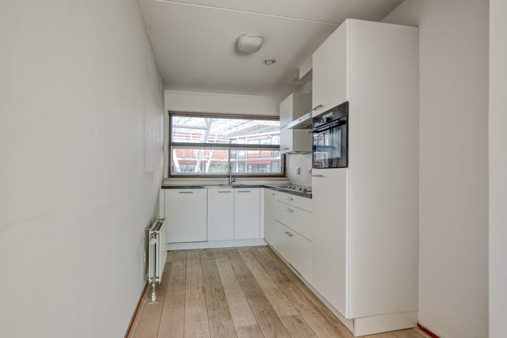 Photo 13 of Parelgras 102