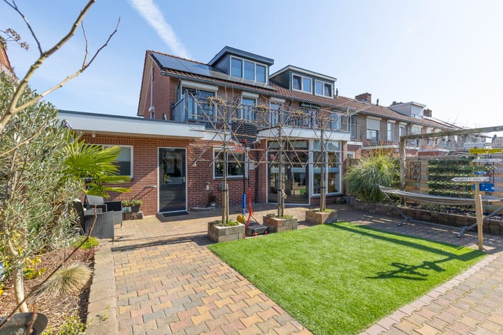 Foto 41 van Zwaluwstraat 11