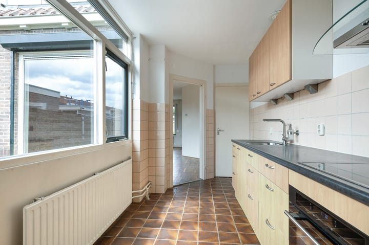 Photo 8 of Jasmijnstraat 13