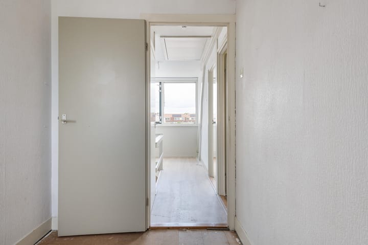 Photo 14 of Jasmijnstraat 13