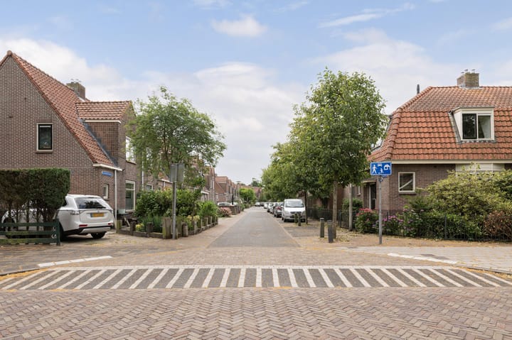 Photo 30 of Jasmijnstraat 13