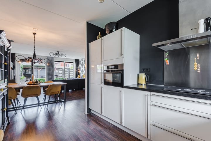 Foto 12 van Walstein 75