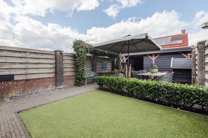 Foto 33 van Walstein 75