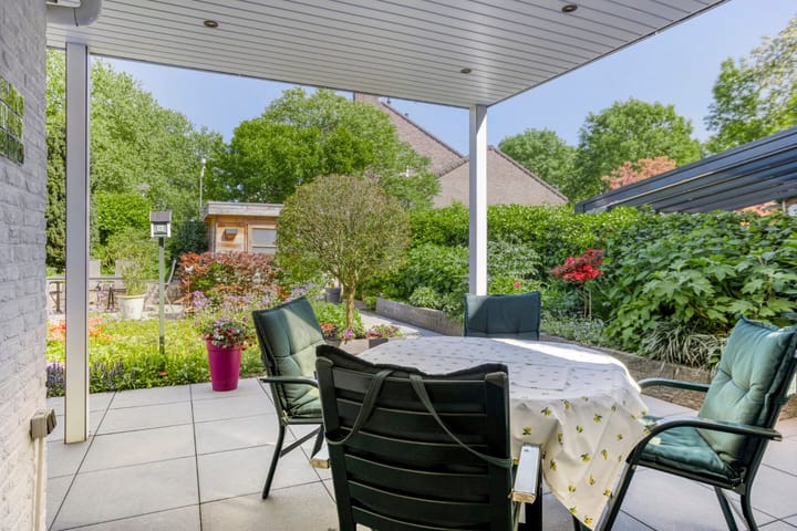 Foto 20 van Honigmannstraat 57