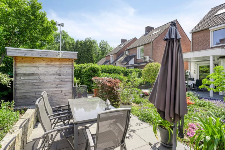 Foto 23 van Honigmannstraat 57