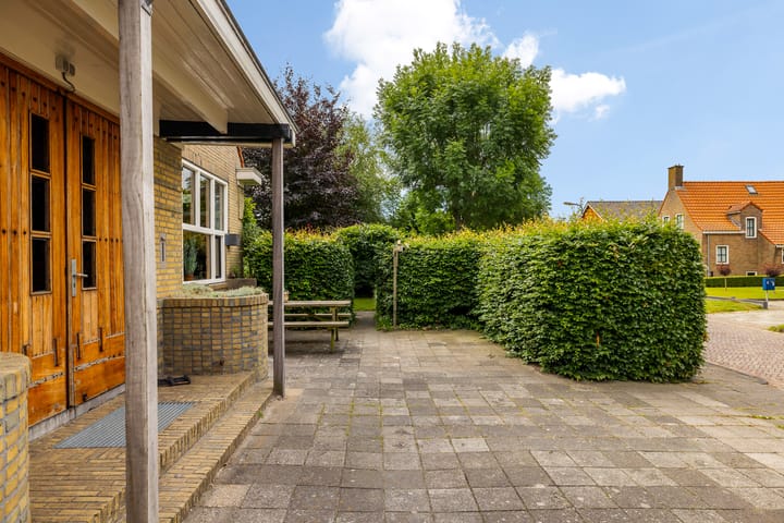 Foto 35 van Rients Westrastrjitte 1