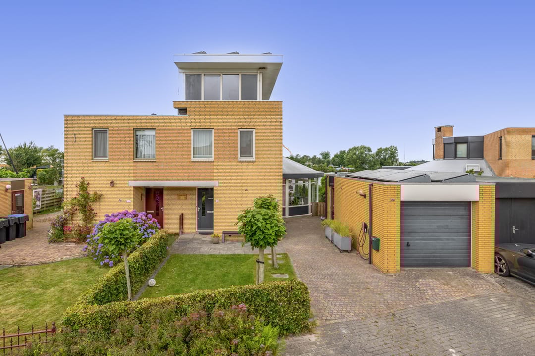 Foto 1 van Leeuwerik 4