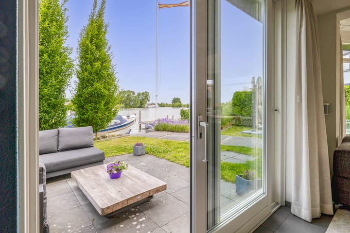 Foto 3 van Leeuwerik 4