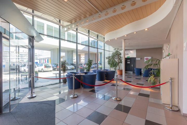 Foto 21 van Burgemeester van Fenemaplein 2-A0201