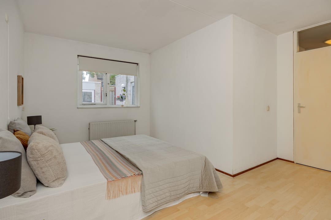 Foto 16 van Livornolaan 12