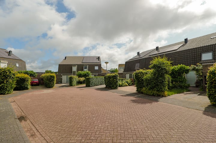 Foto 3 van Laurierpark 124