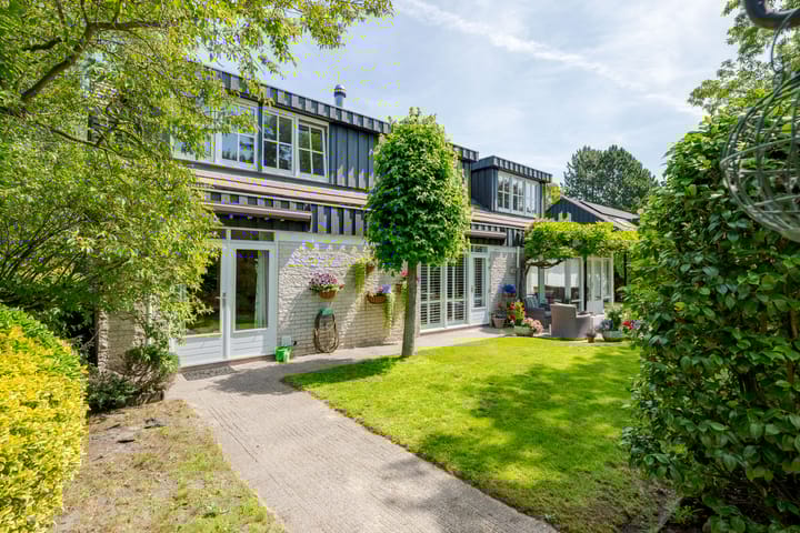 Foto 37 van Karel Doormanlaan 21