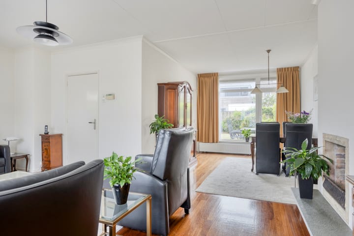 Foto 4 van Carry van Bruggenstraat 12