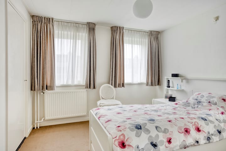 Foto 15 van Carry van Bruggenstraat 12