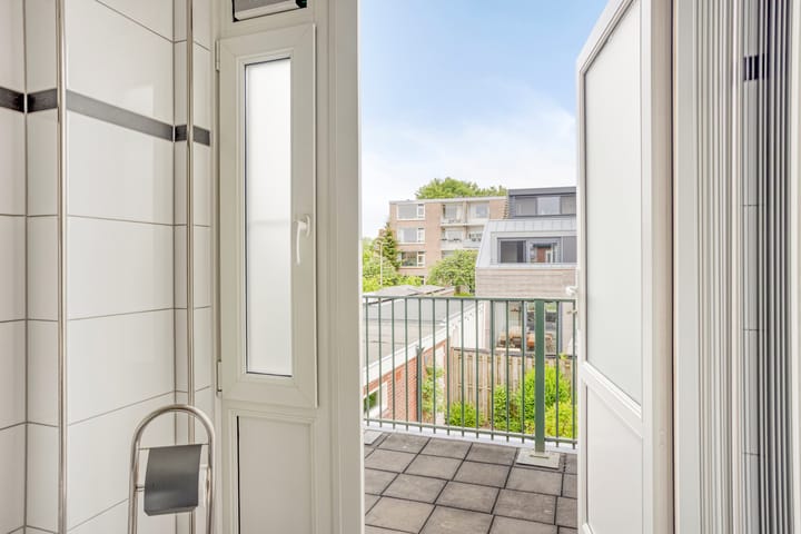 Foto 19 van Carry van Bruggenstraat 12