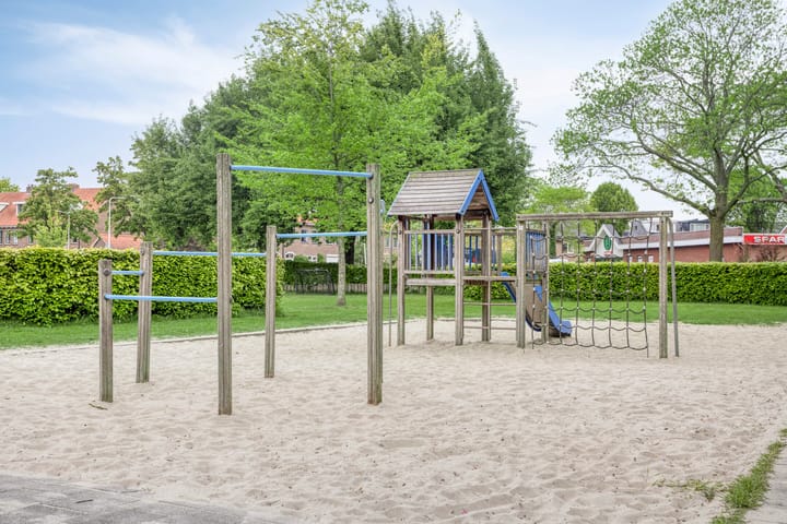 Foto 29 van Carry van Bruggenstraat 12