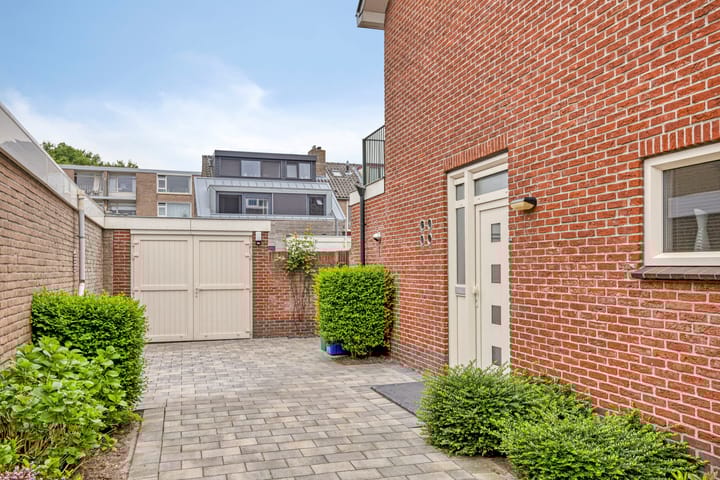 Foto 31 van Carry van Bruggenstraat 12