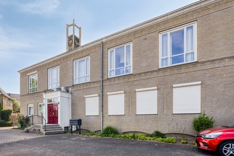 undefined main image