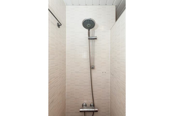 Foto 17 van Van Anrooystraat 165