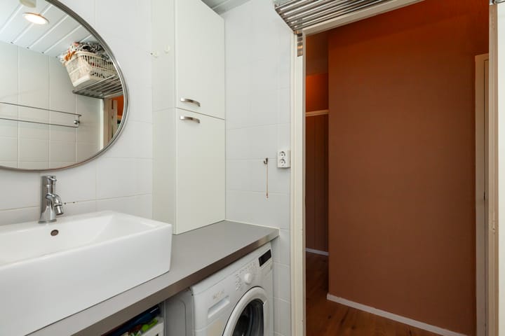 Foto 18 van Van Anrooystraat 165