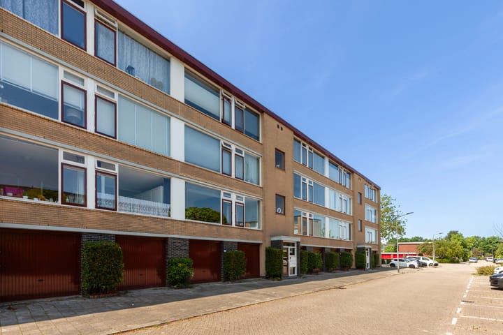 Foto 27 van Van Anrooystraat 165