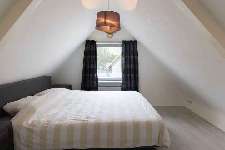 Foto 23 van Hazersweg 9