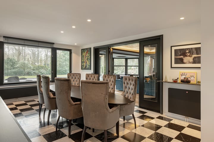 Foto 11 van Alfons Servaislei 84