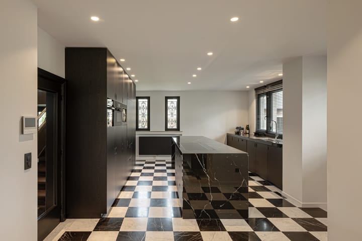 Foto 12 van Alfons Servaislei 84