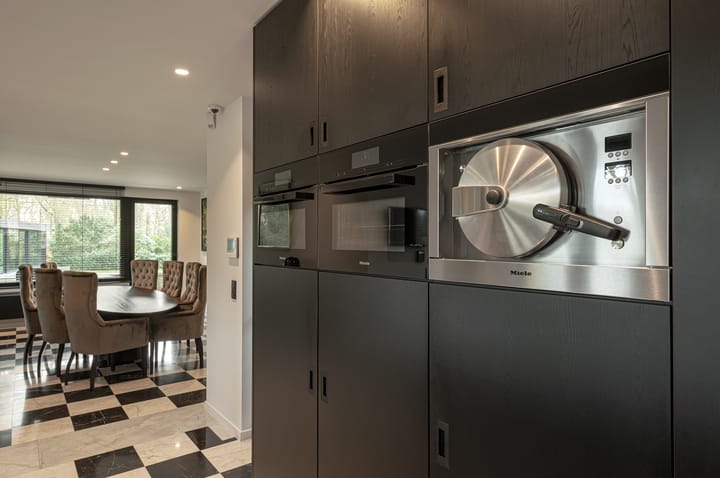 Foto 14 van Alfons Servaislei 84