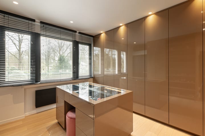 Foto 22 van Alfons Servaislei 84