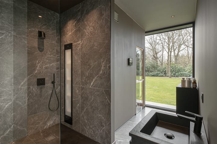 Foto 26 van Alfons Servaislei 84