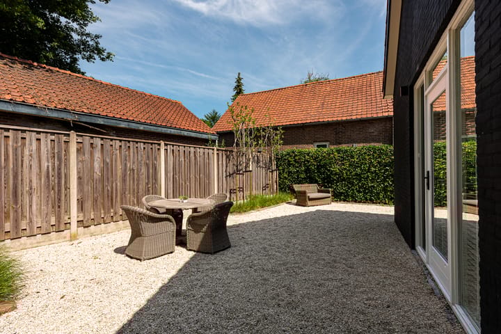 Foto 15 van Briedélaan 1