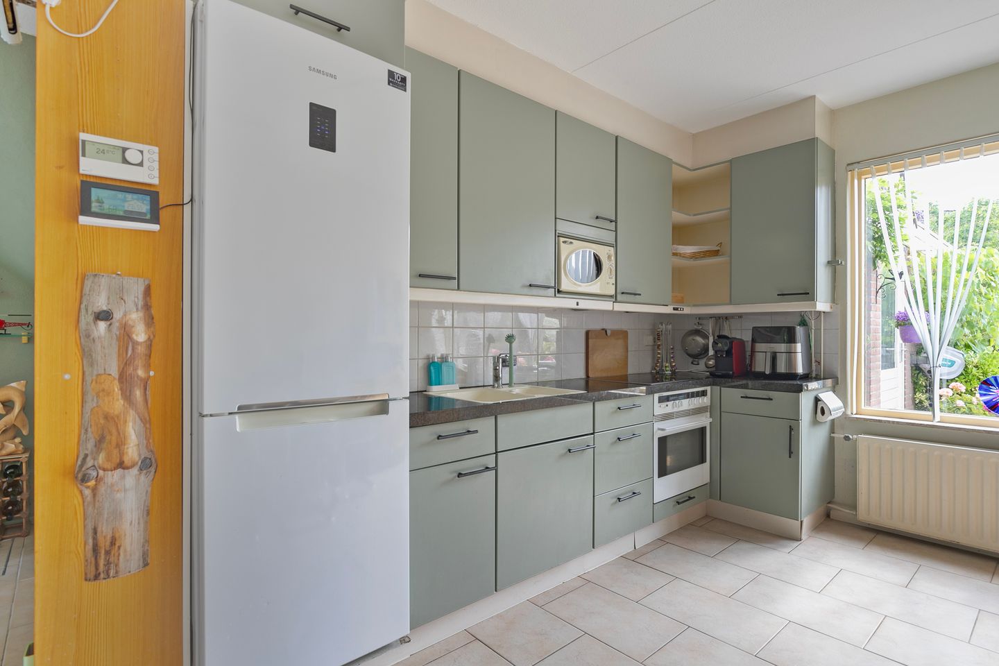 Foto 4 van Boterbloem 10