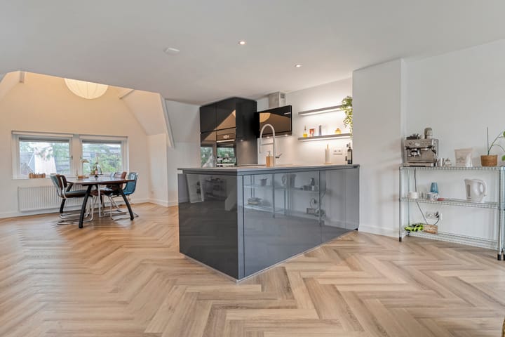 Foto 4 van Thomas a Kempisstraat 83-B